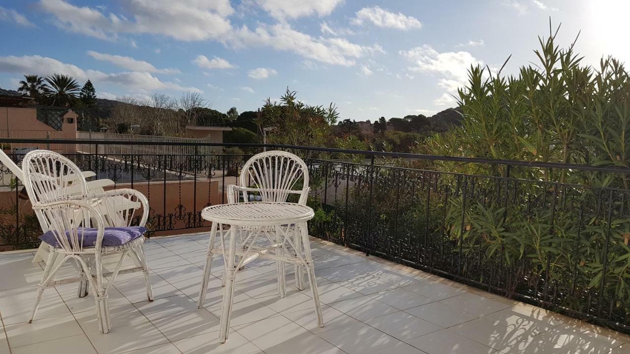 דומוס דה מריה Villa Sul Mare A Chia מראה חיצוני תמונה