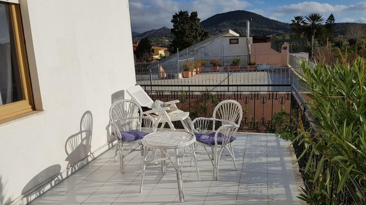 דומוס דה מריה Villa Sul Mare A Chia מראה חיצוני תמונה